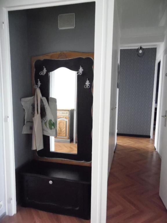 Appartement Pour Famille Amis Ou Colegue Cholet Exterior photo