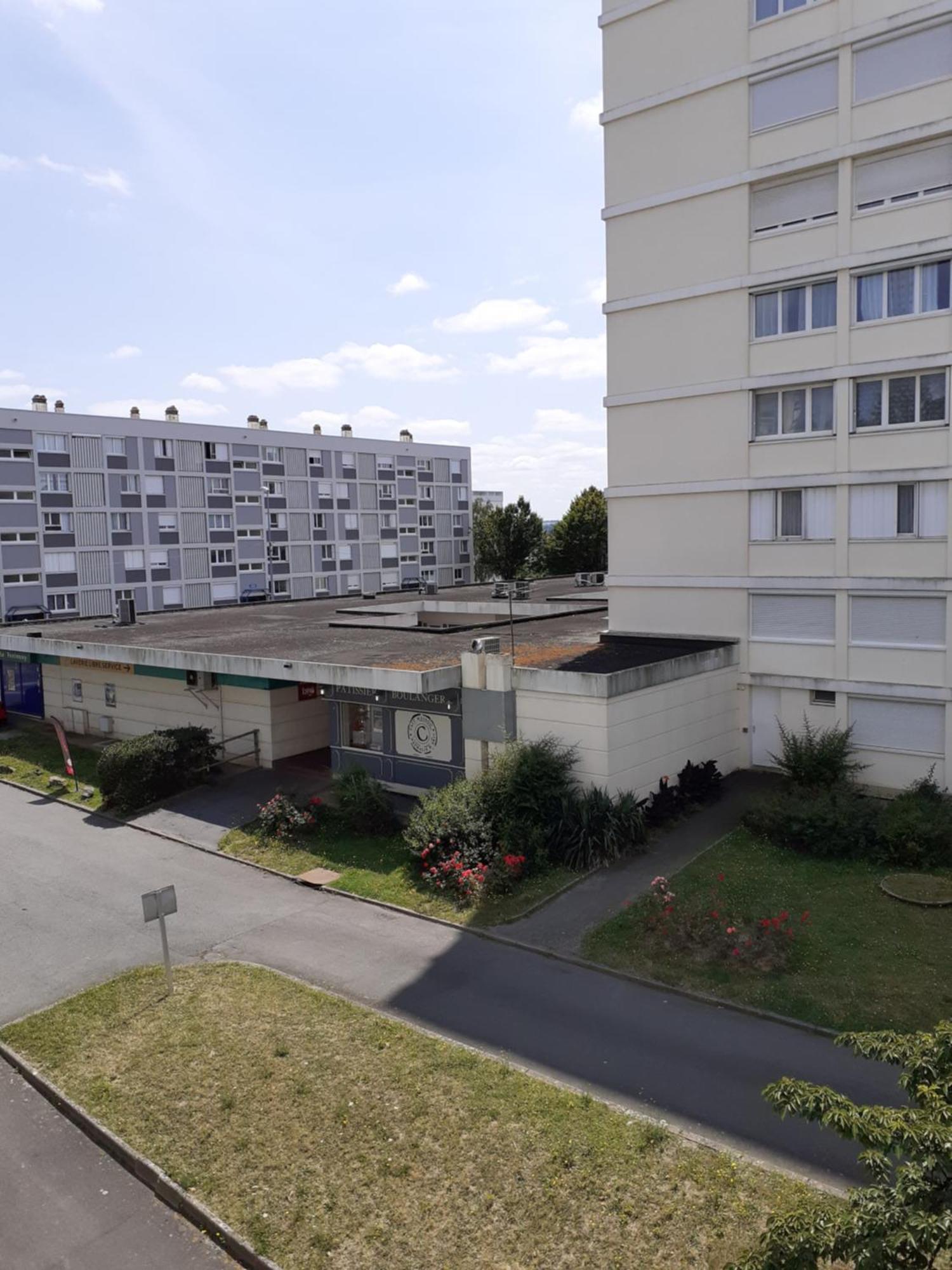 Appartement Pour Famille Amis Ou Colegue Cholet Exterior photo