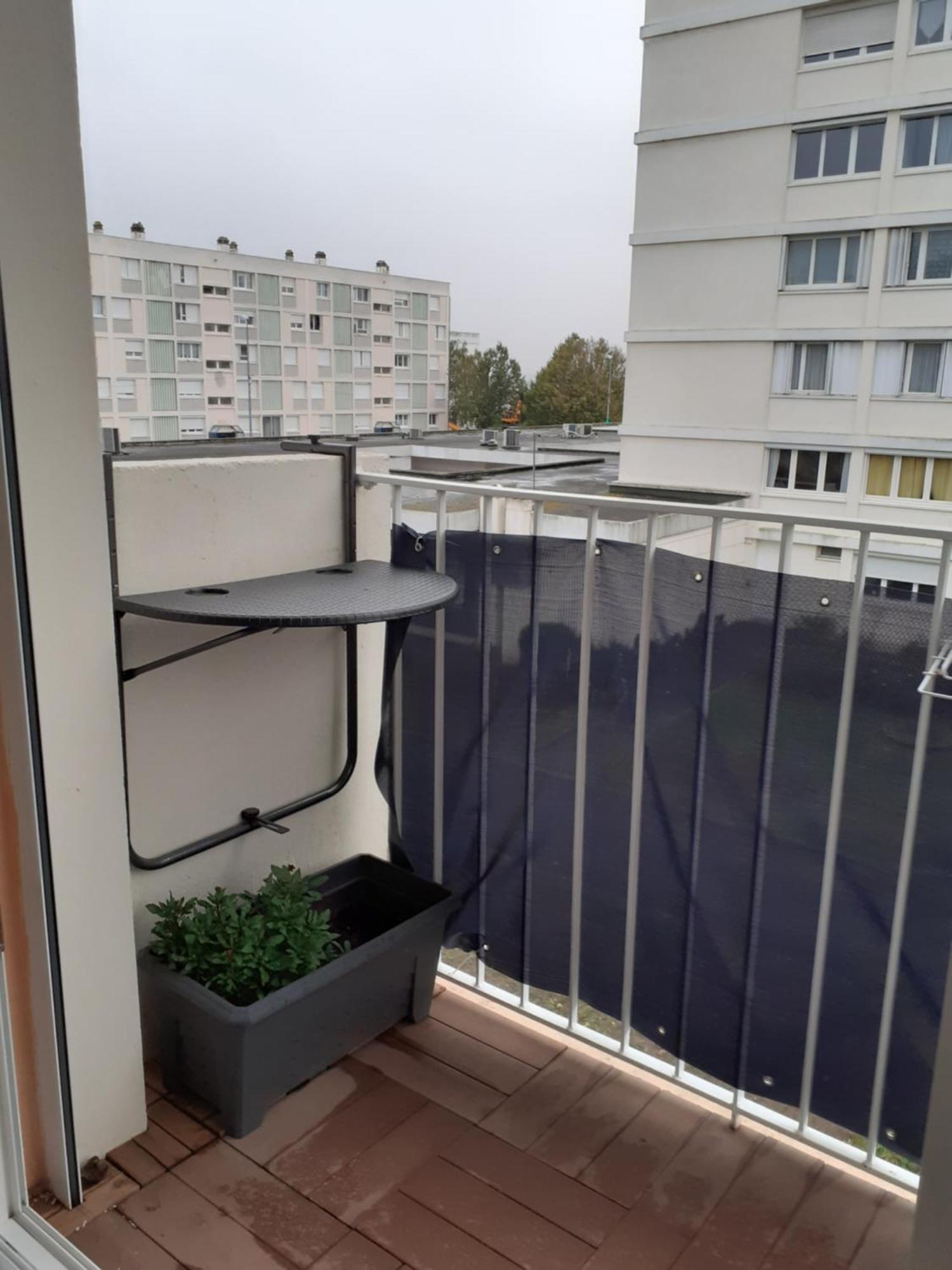 Appartement Pour Famille Amis Ou Colegue Cholet Exterior photo